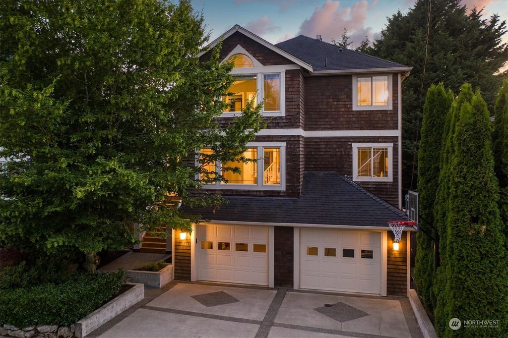 Photo of 6541 Chapin Place N, Seattle, WA 98103 (MLS # 2137224)