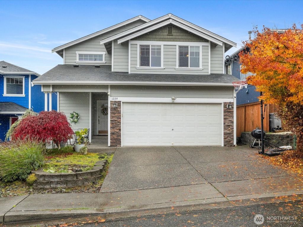 Photo of 1229 126th St SW St, Everett, WA 98204 (MLS # 2456018)