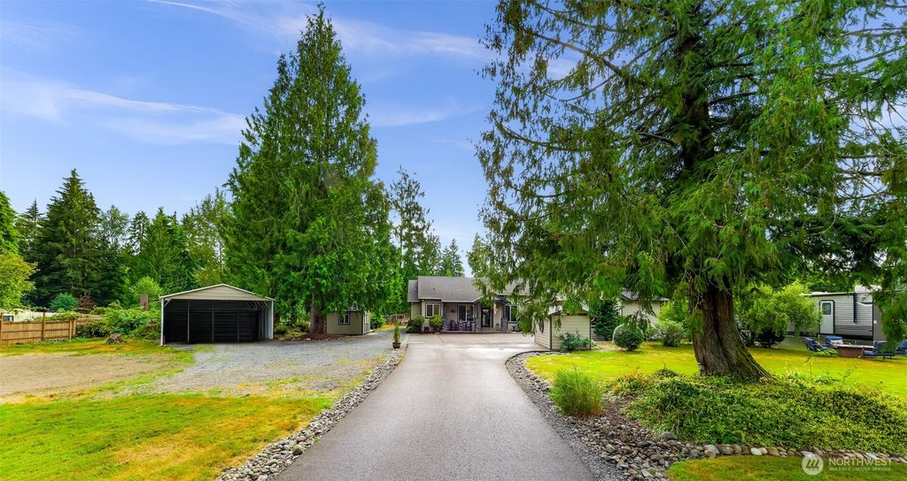 Photo of 8706 115th Avenue NE, Lake Stevens, WA 98258 (MLS # 2417999)