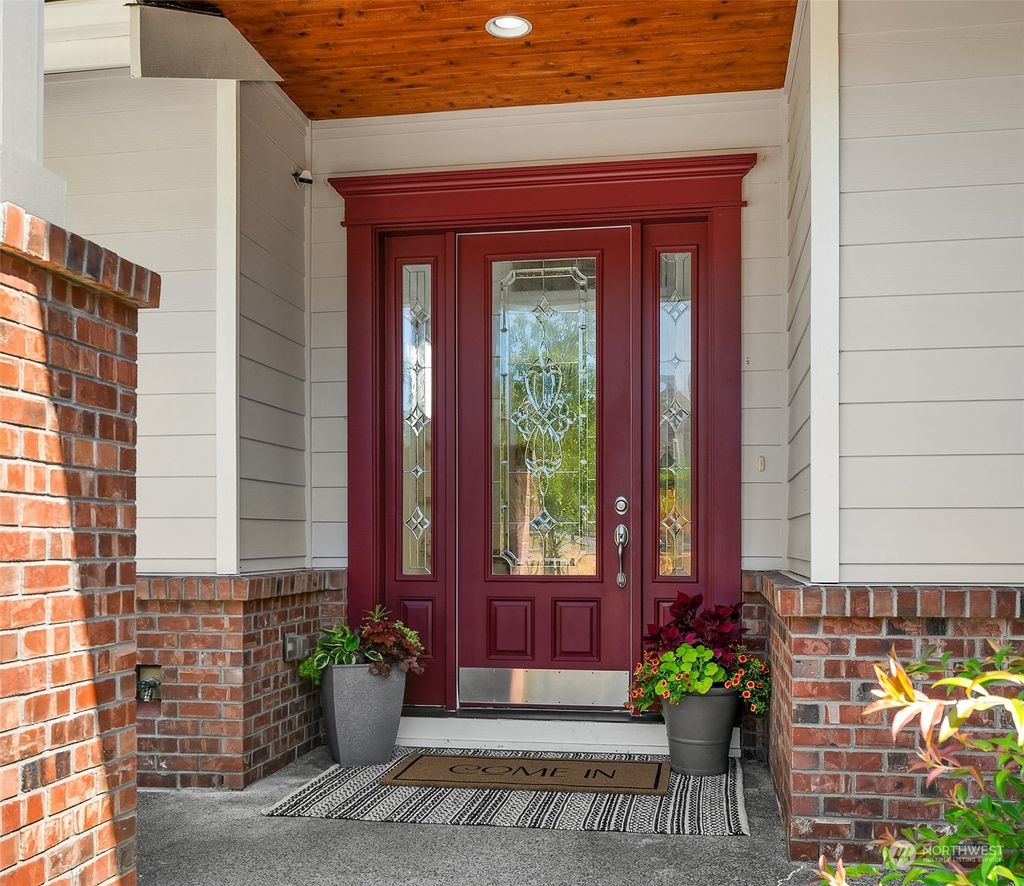Photo of 2933 NE Dayton Court, Issaquah, WA 98029 (MLS # 2274855)