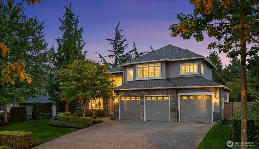 Photo of 1218 269th Avenue SE, Sammamish, WA 98075 (MLS # 2430347)