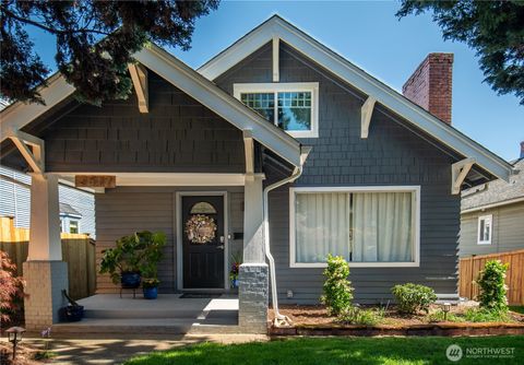 Photo of 2517 Martin Luther King Jr Way, Tacoma, WA 98405 (MLS # 2516195)