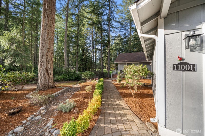 11001 Pioneer Drive