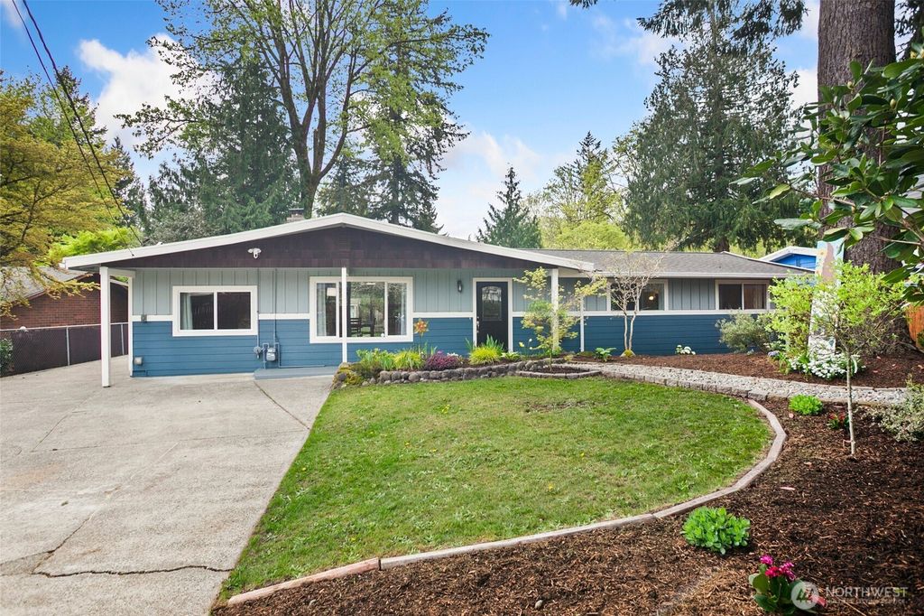 Photo of 18445 SE 135th Street, Renton, WA 98059 (MLS # 2510508)