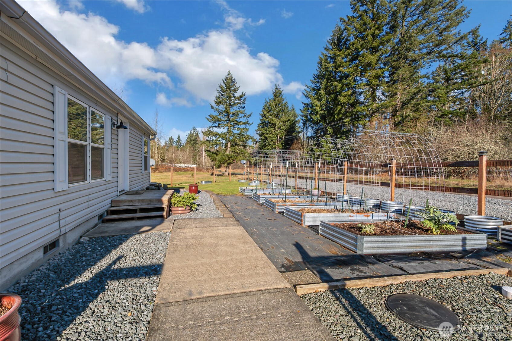 33116 E 84th Avenue E