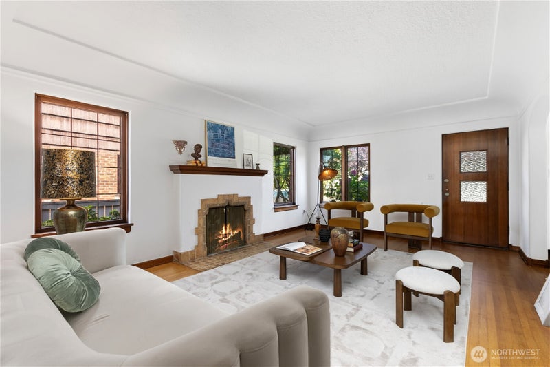 843 NE 81st Street