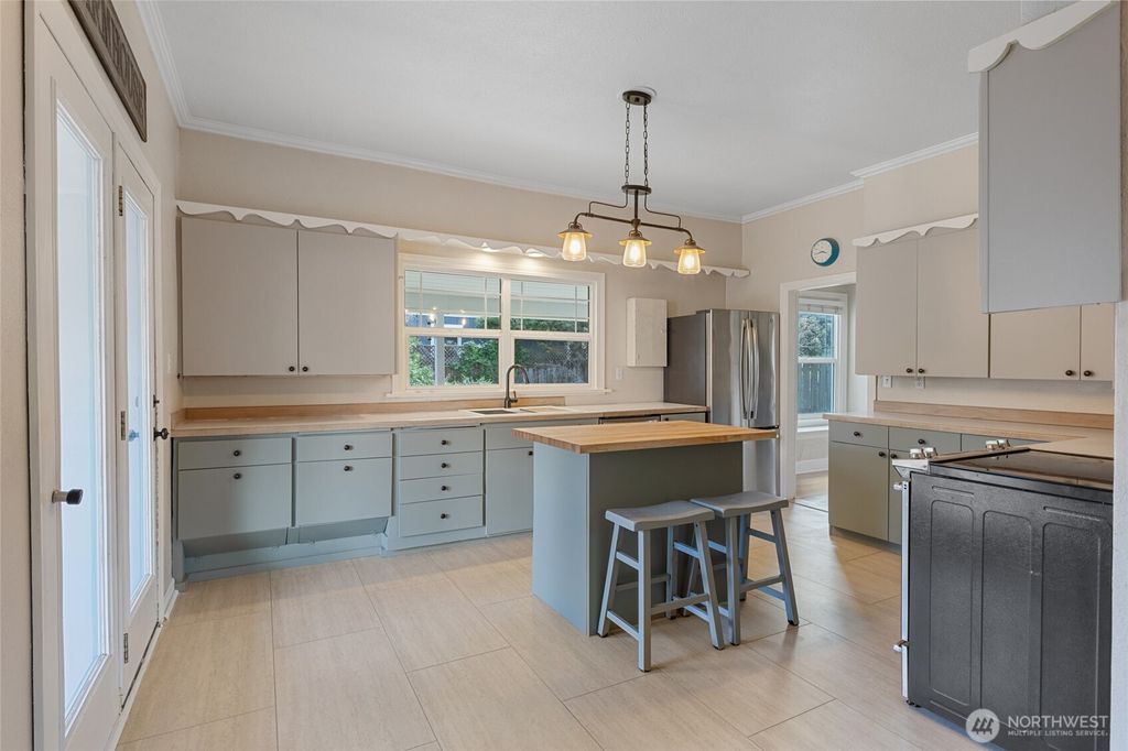 listing image 9363872733698034009