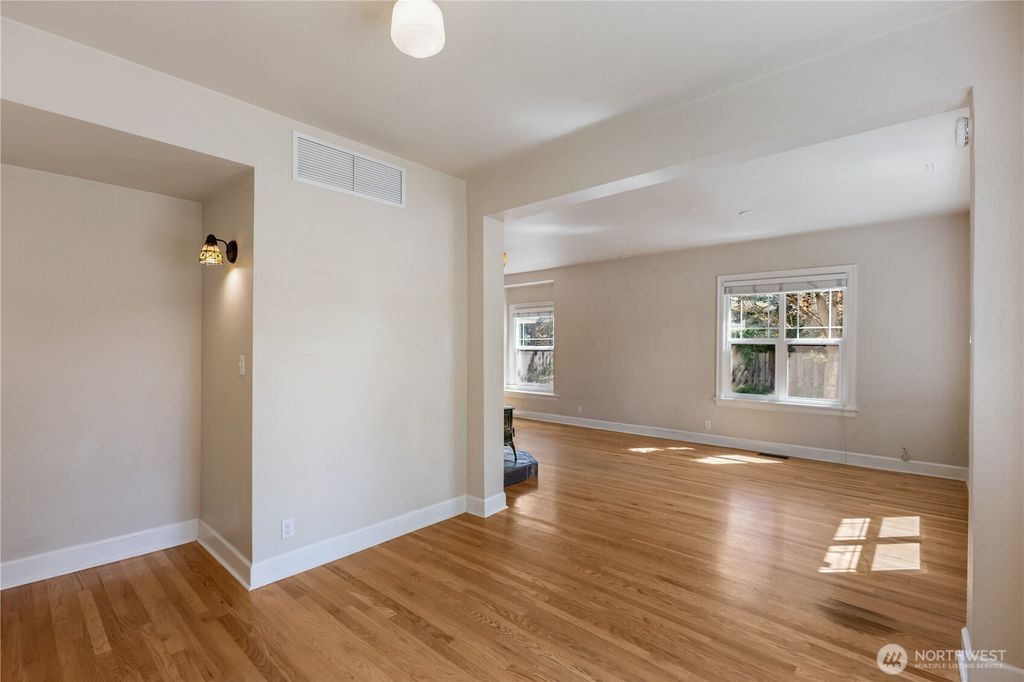 listing image 9363482170920479858