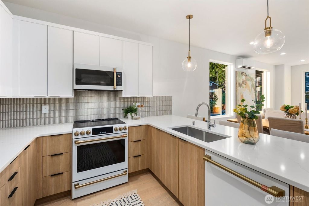 Photo of 4123 A Chilberg Avenue SW, Seattle, WA 98116 (MLS # 2423976)