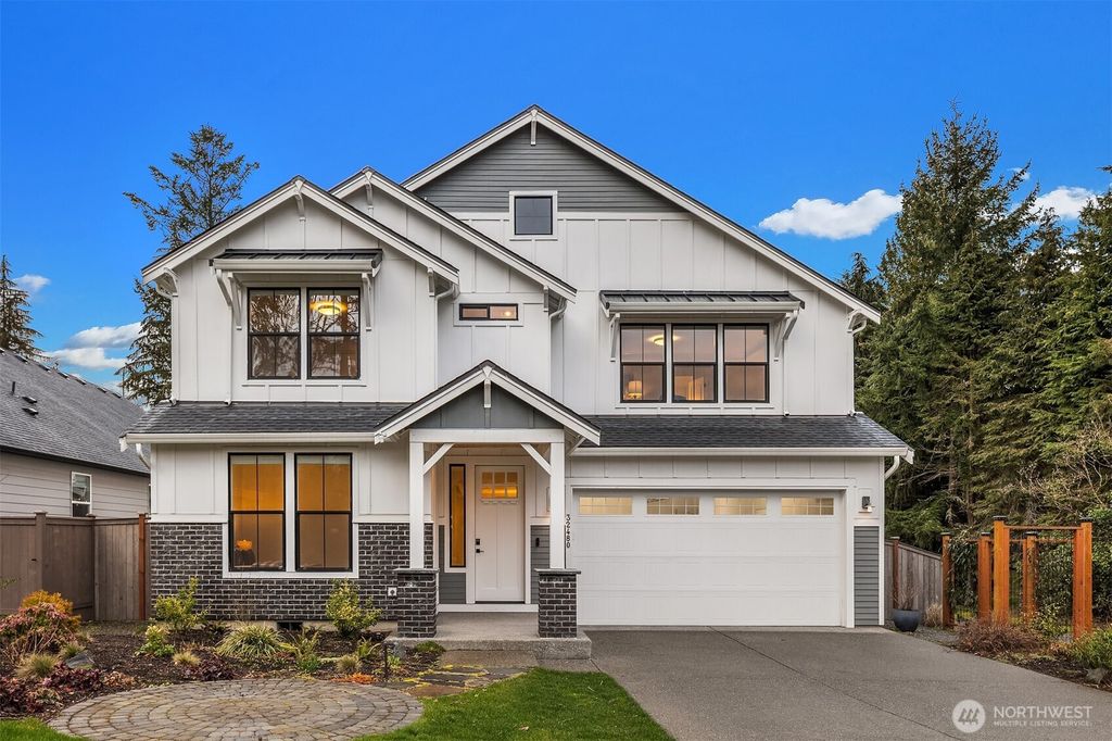 Photo of 32480 236th Avenue SE, Black Diamond, WA 98010 (MLS # 2345390)