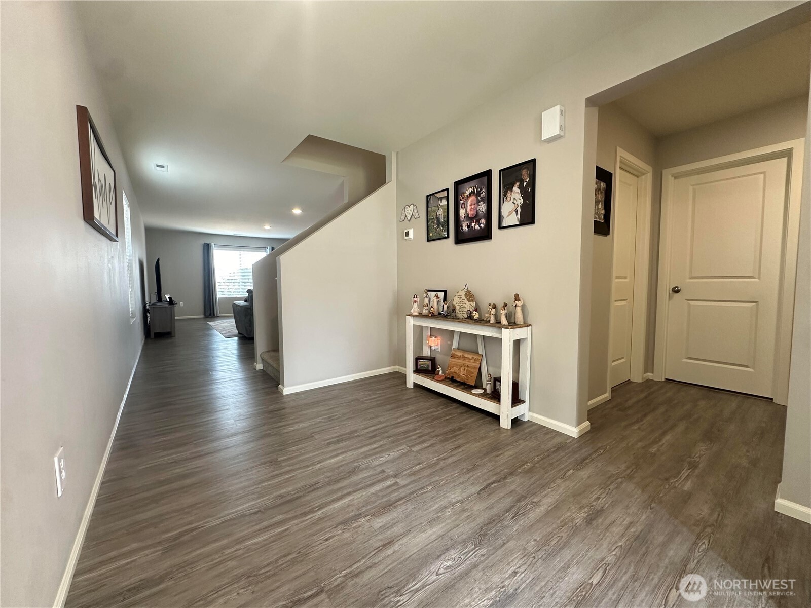 9151 Viola Street SE