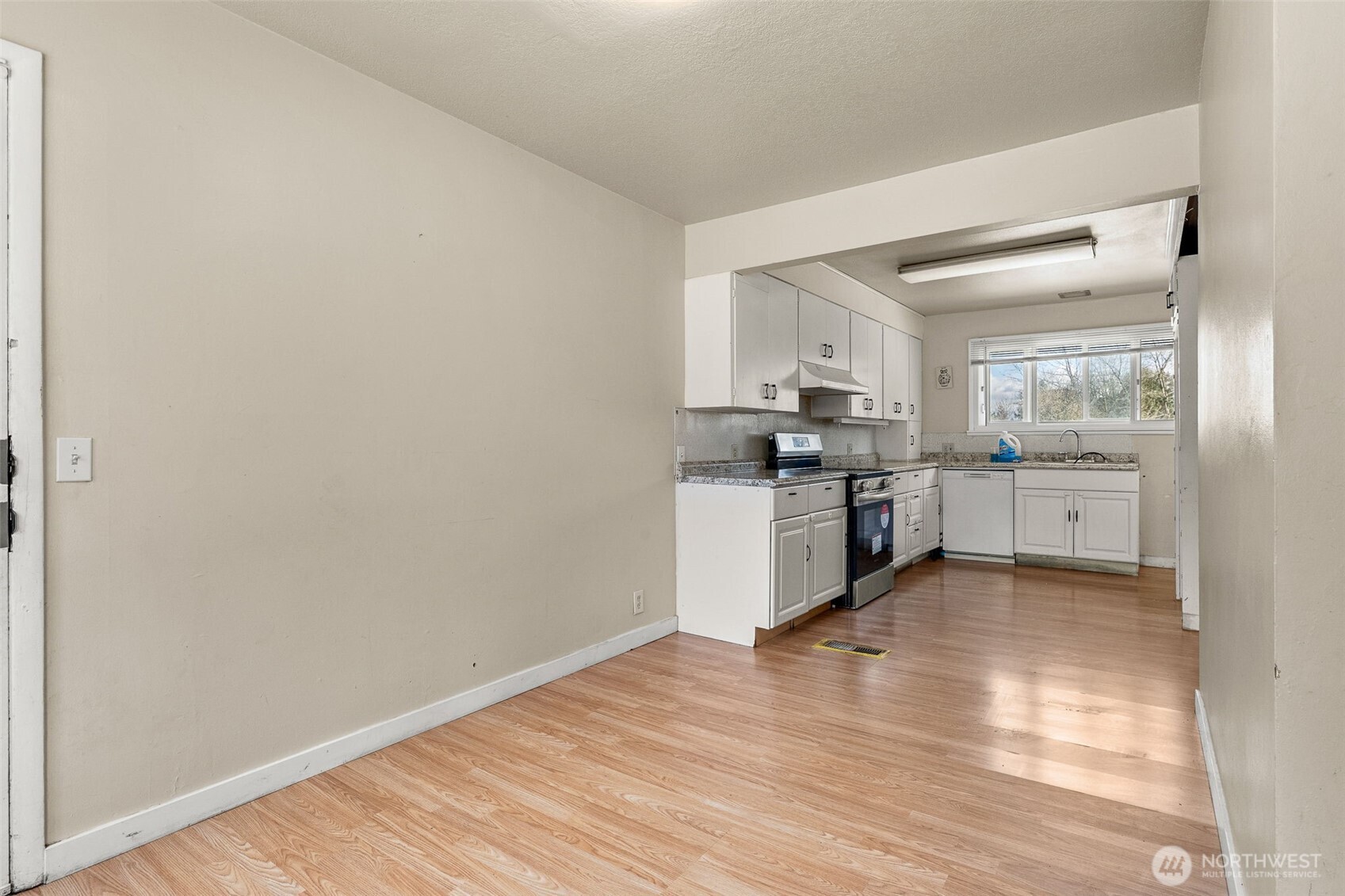 14040 8th Avenue S