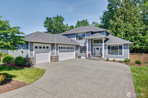 Photo of 800 Spieden Place, Bellingham, WA 98229 (MLS # 2530772)