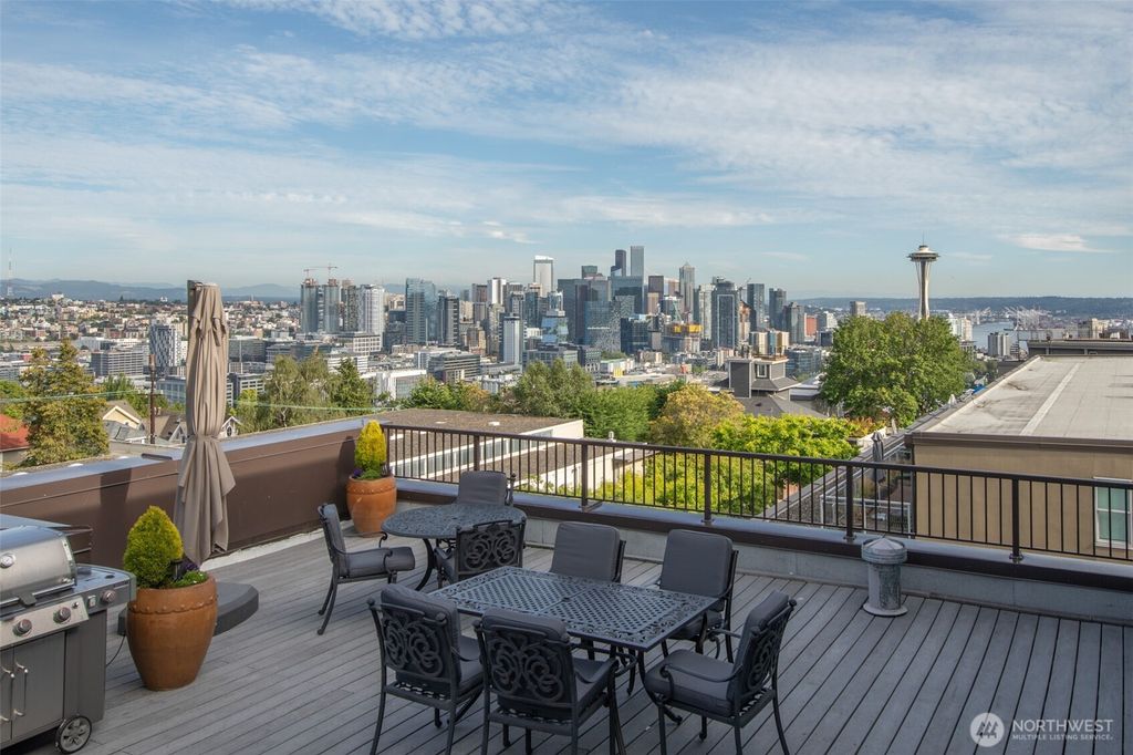Photo of 201 Galer Street #104, Seattle, WA 98109 (MLS # 2331894)