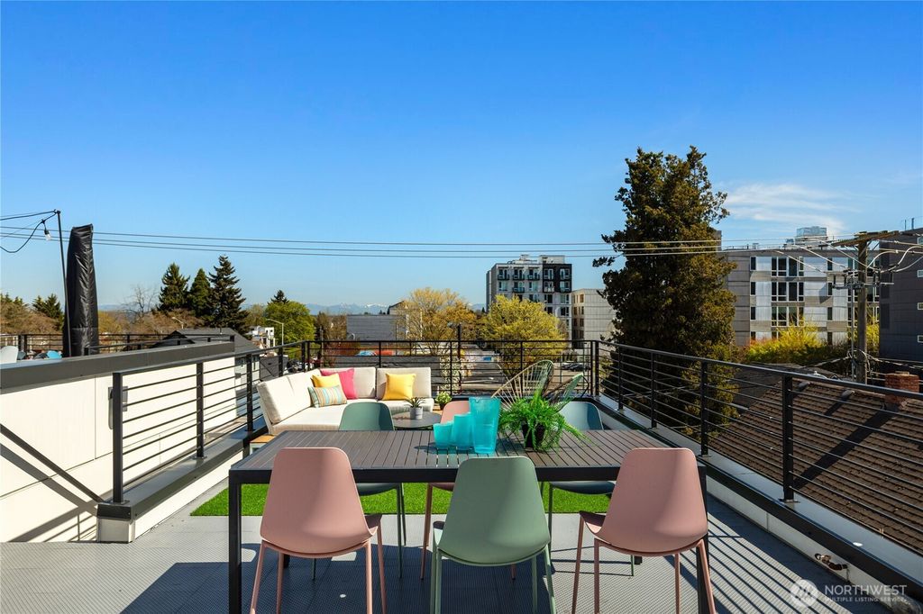 Photo of 1431 22nd Avenue, Seattle, WA 98122 (MLS # 2522055)