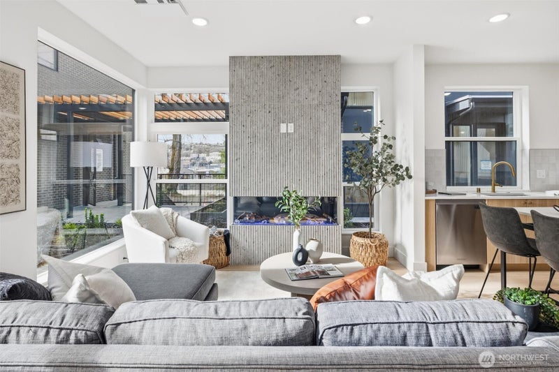 2018 Fairview Avenue E A