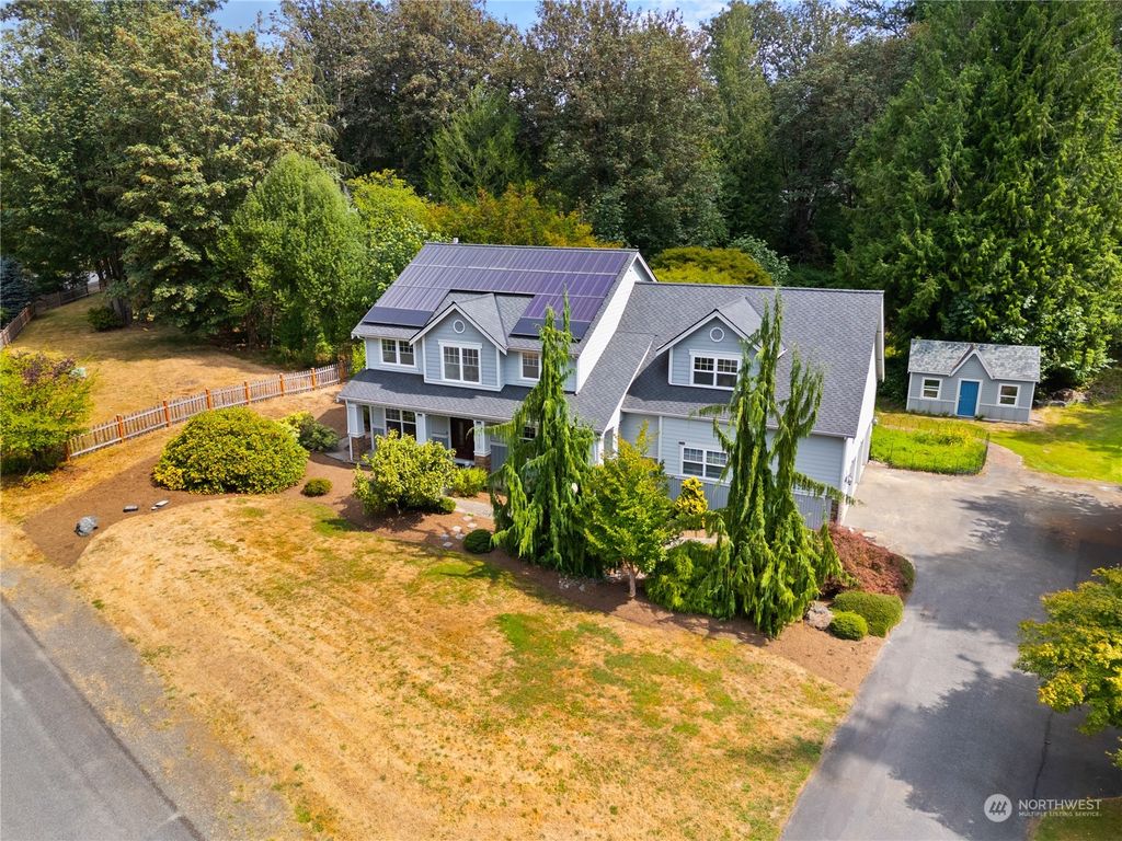 Photo of 14230 229th Avenue NE, Woodinville, WA 98077 (MLS # 2275835)