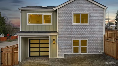 2115 SW Thistle Street, Seattle, WA 98106 - MLS#: 2323792