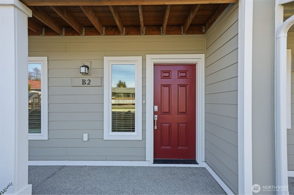 Photo of 9811 31st Avenue SE #B2, Everett, WA 98208 (MLS # 2507373)