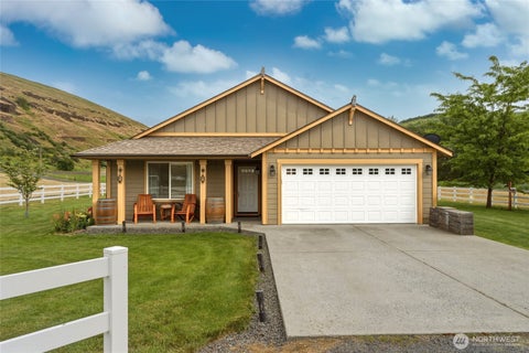 Photo of 252 S Touchet Road, Dayton, WA 99328 (MLS # 2543097)