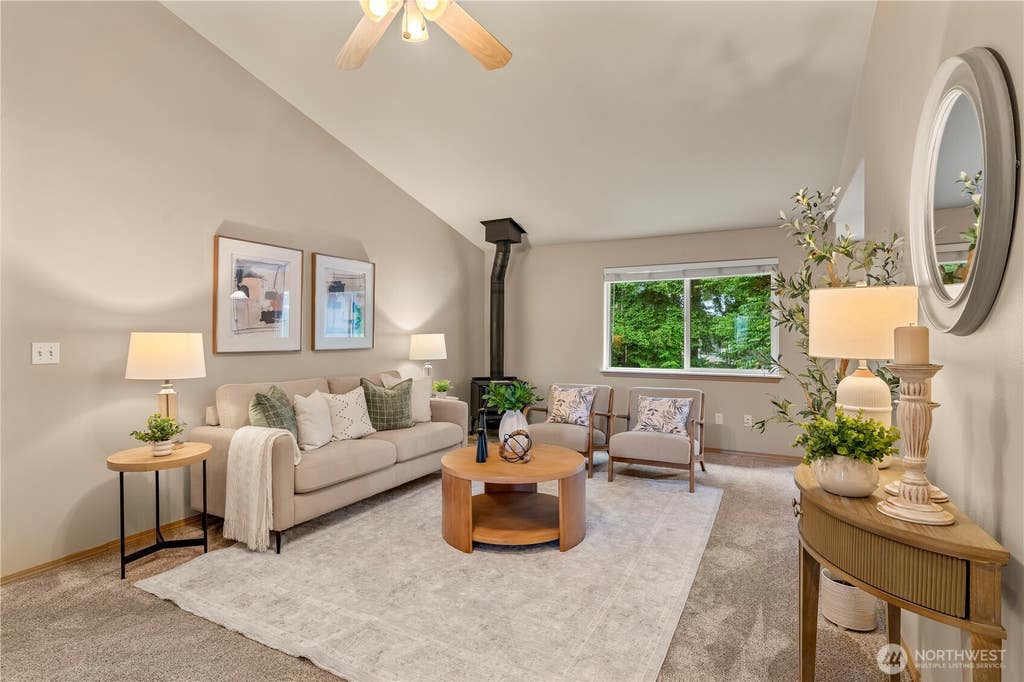 Photo of 504 Eagle View Dr. DR, Granite Falls, WA 98252 (MLS # 2535179)