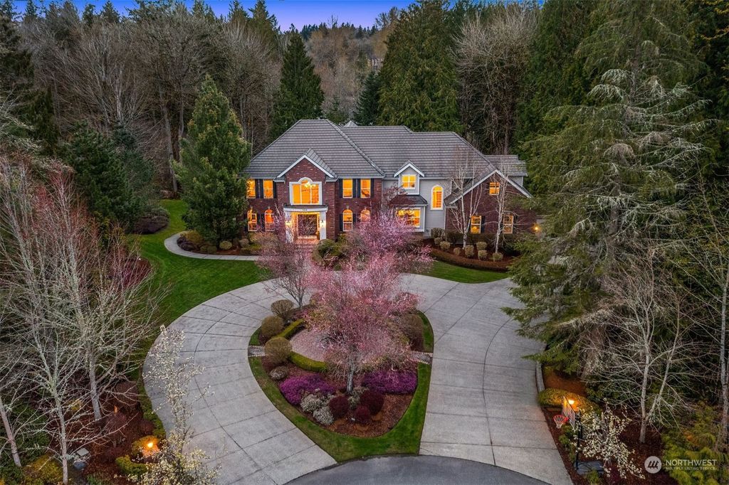 Photo of 5838 246th Place NE, Redmond, WA 98053 (MLS # 2074886)