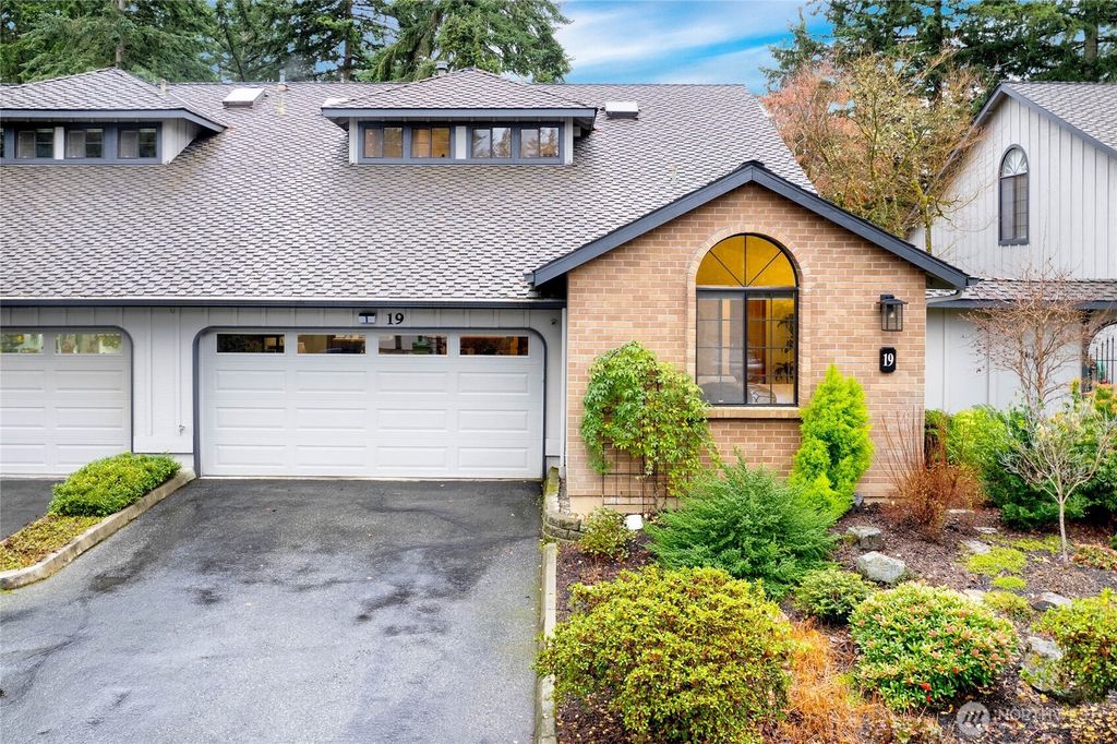 Photo of 14300 Trillium Boulevard SE #19, Mill Creek, WA 98012 (MLS # 2465463)