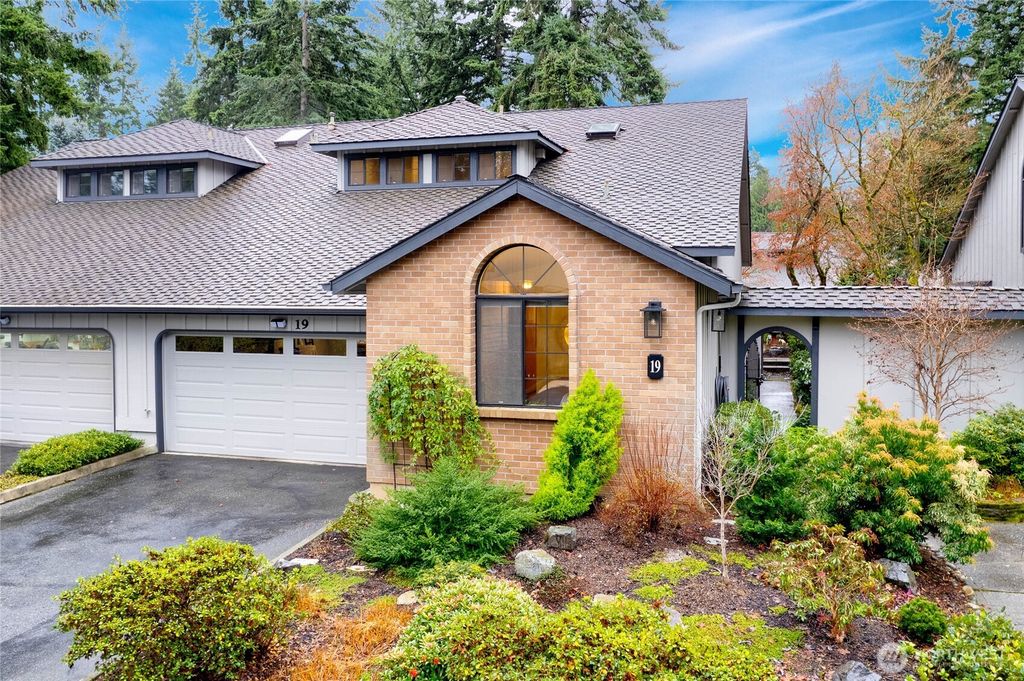 Photo of 14300 Trillium Boulevard SE #19, Mill Creek, WA 98012 (MLS # 2465463)