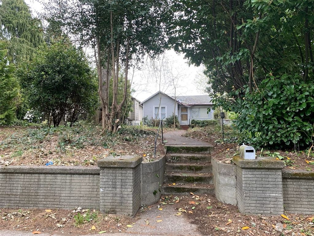 Photo of 4106 49th Avenue SW, Seattle, WA 98116 (MLS # 2241129)