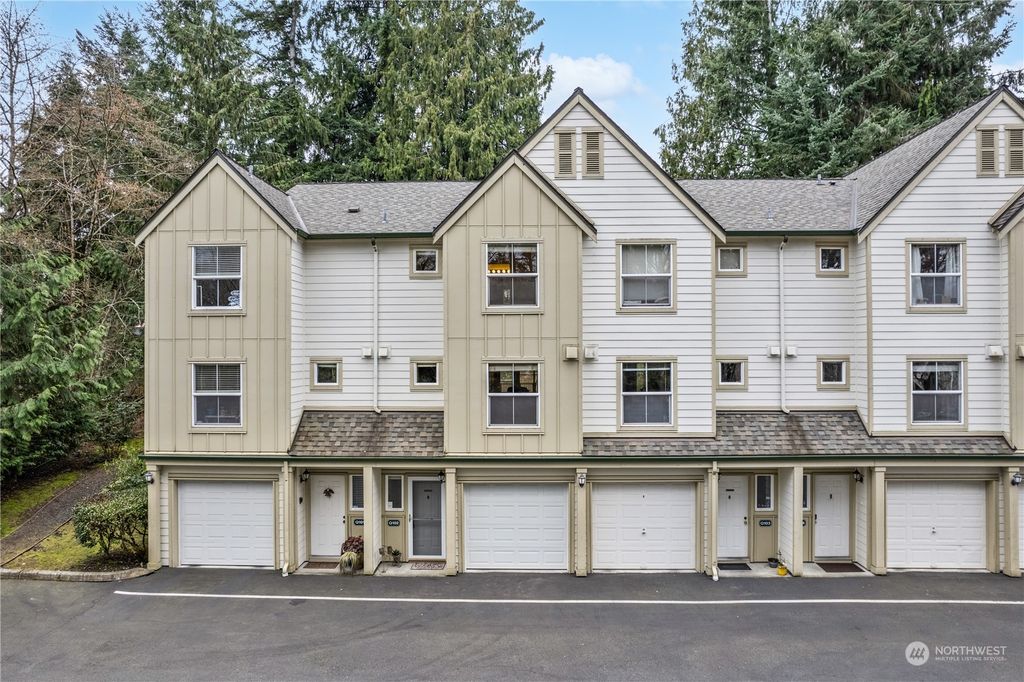 Photo of 1600 121st Street SE #Q102, Everett, WA 98208 (MLS # 2209591)