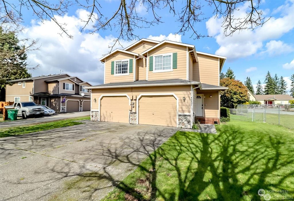 Photo of 8207 43rd Avenue NE, Marysville, WA 98270 (MLS # 2310533)