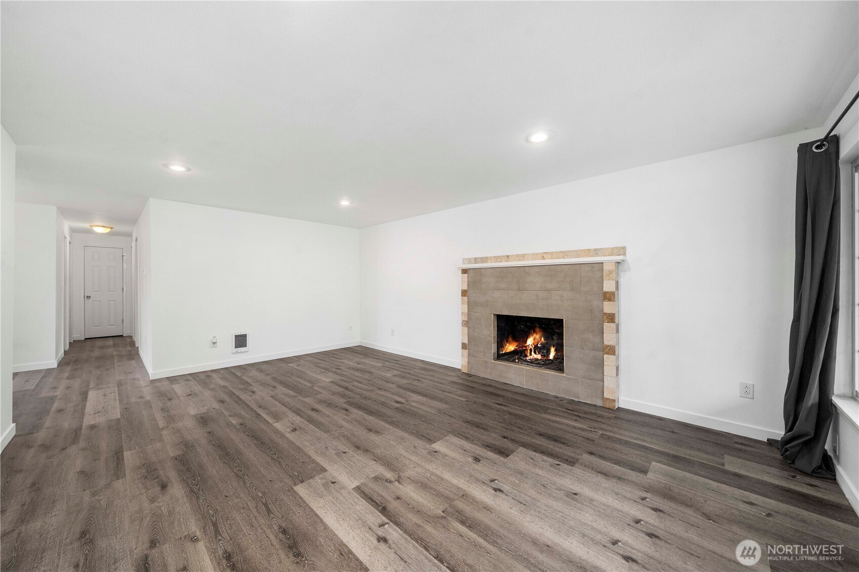 18420 Albany Street SW