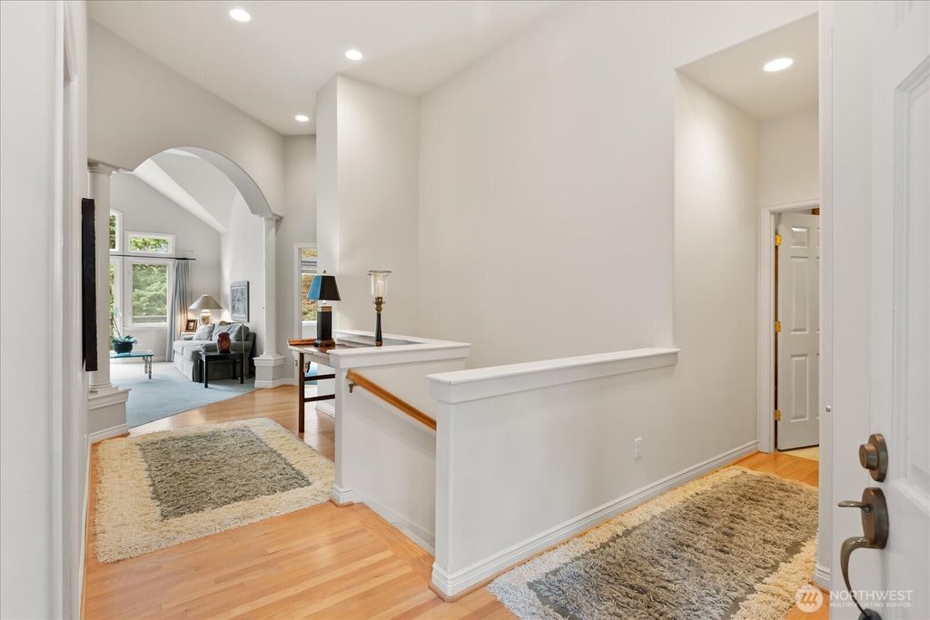 Photo of 11536 W Oakmont Drive, Mukilteo, WA 98275 (MLS # 2423974)