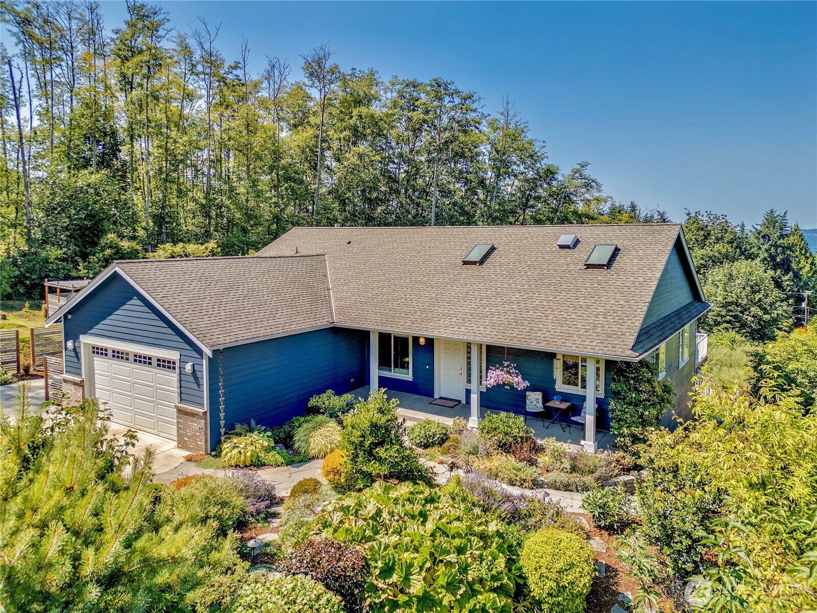 38809 Cora Avenue NE