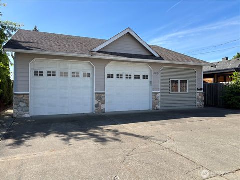 Photo of 408 Edson Street, Lynden, WA 98264 (MLS # 2532849)