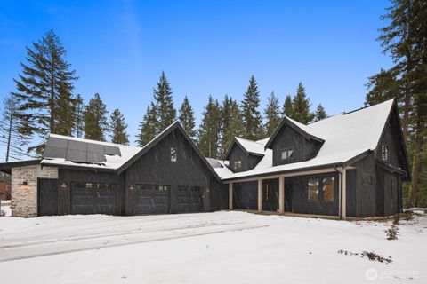 Photo of 220 Farmhouse Way, Cle Elum, WA 98922 (MLS # 2460534)