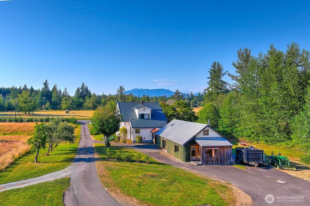 Photo of 28004 Old Owen Road, Monroe, WA 98272 (MLS # 2409919)