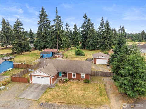 Photo of 5931 184th Lane SW, Rochester, WA 98579 (MLS # 2548268)