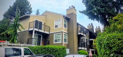 Photo of 820 Cady Road #H304, Everett, WA 98203 (MLS # 2458827)