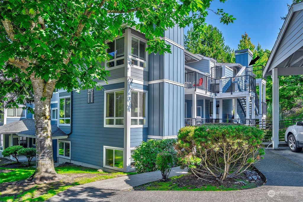 Photo of 3915 243 Place SE #K304, Bothell, WA 98021 (MLS # 2287087)