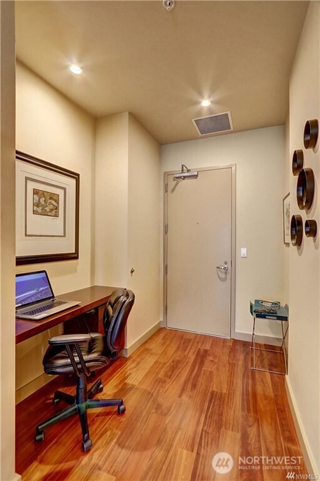 Photo of 910 Lenora Street #S1404, Seattle, WA 98121 (MLS # 2498561)