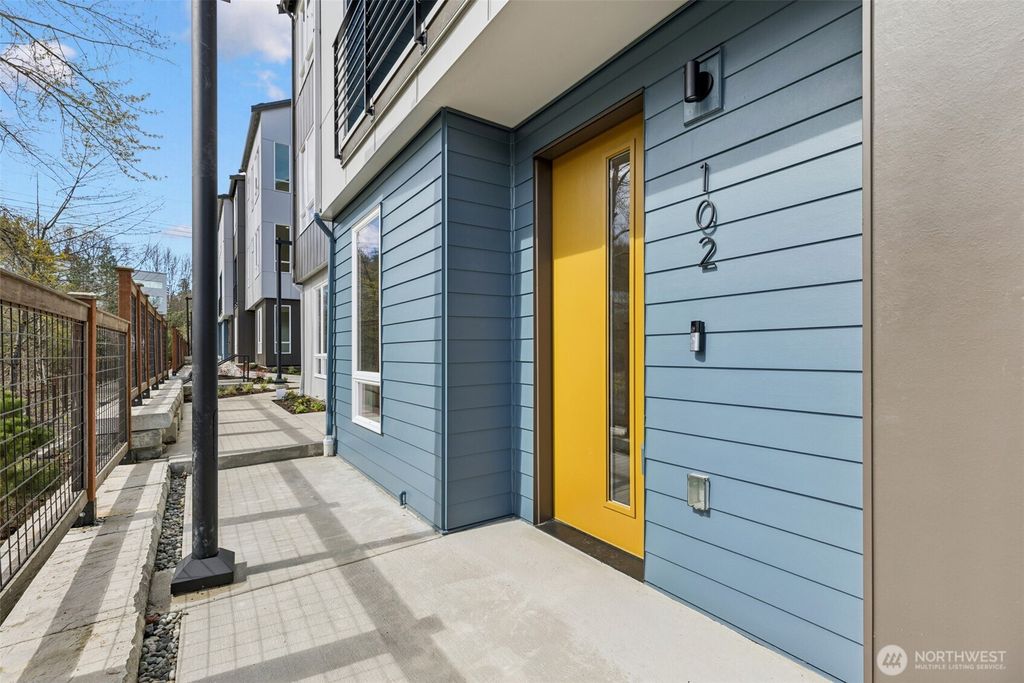 Photo of 12201 137th Place NE #2502, Redmond, WA 98052 (MLS # 2482581)