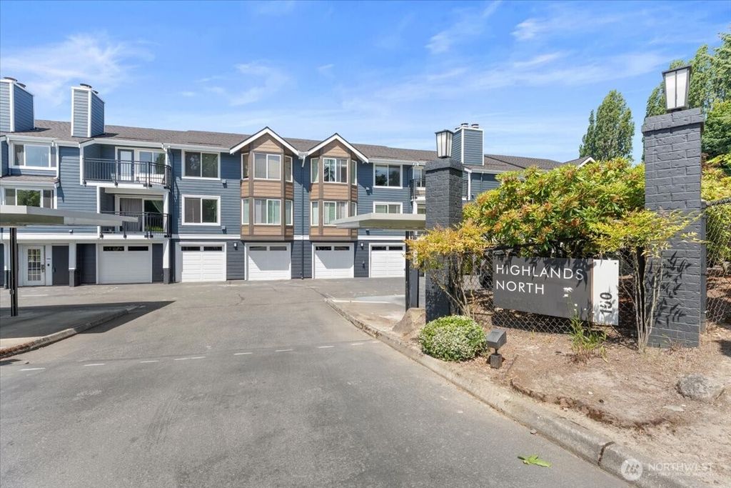 Photo of 150 NE 95TH Street #205, Seattle, WA 98115 (MLS # 2388809)