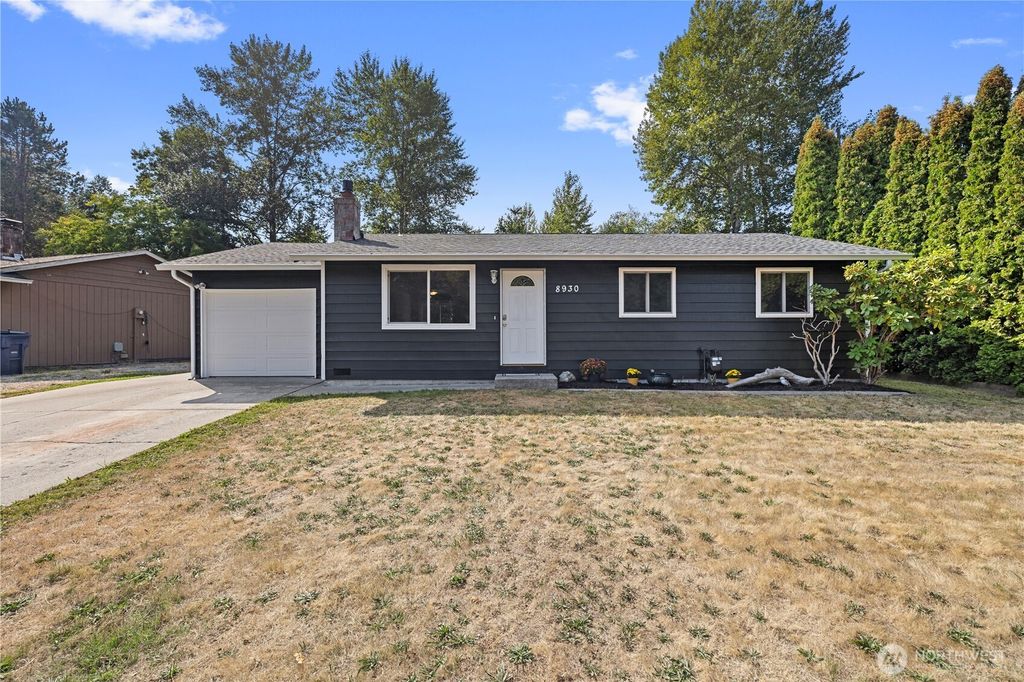 Photo of 8930 57th Drive NE, Marysville, WA 98270 (MLS # 2432889)