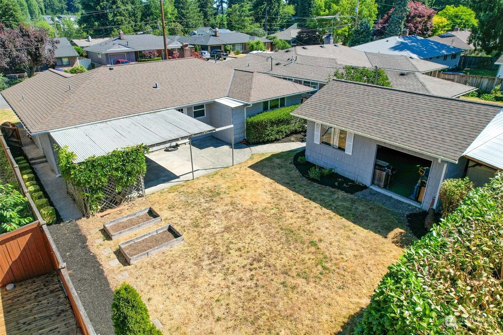 Photo of 10603 Sunrise Drive, Bothell, WA 98011 (MLS # 2261929)