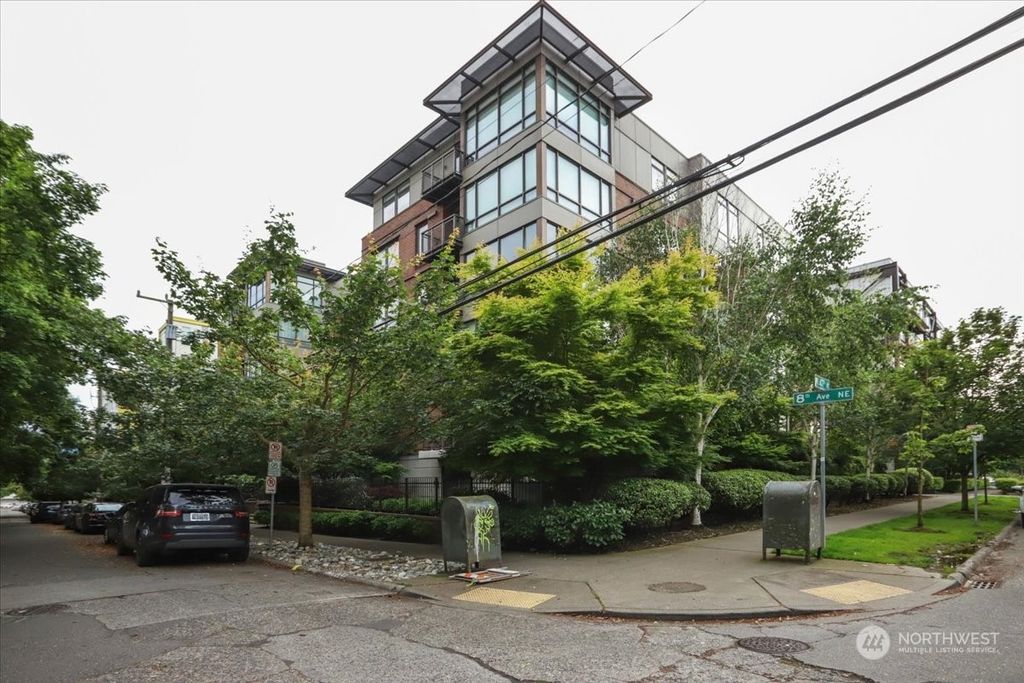 Photo of 4547 8th Avenue NE #202, Seattle, WA 98105 (MLS # 2018008)