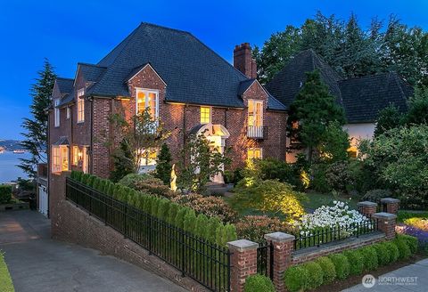 317 W Highland Drive Seattle WA 98119