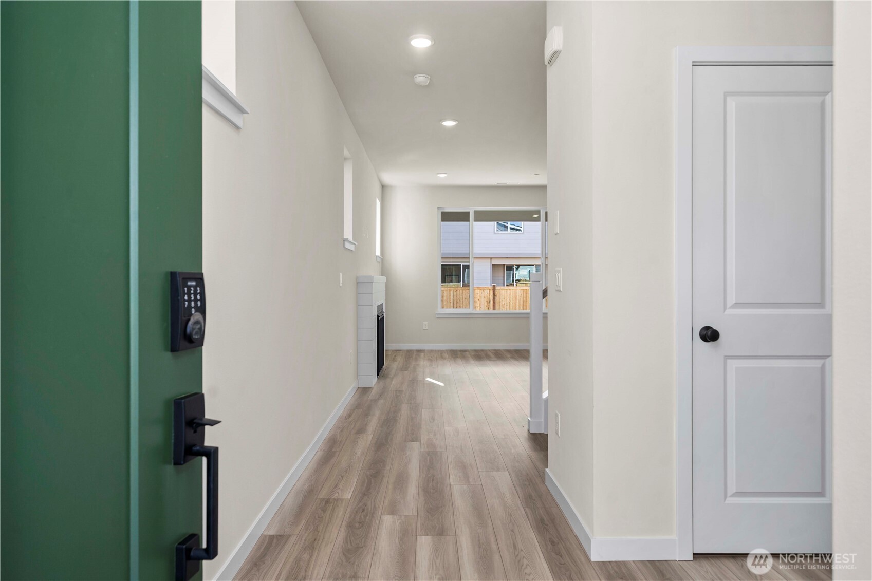 13916 178th Street E