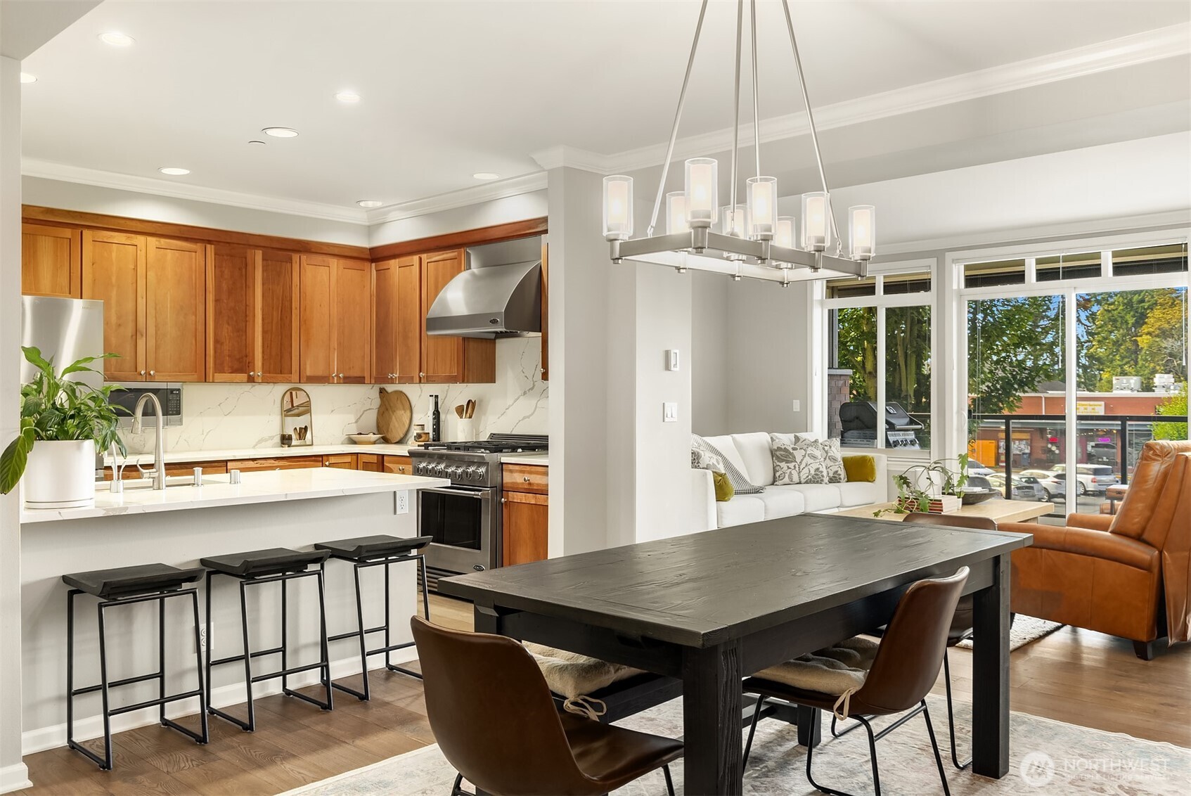 505 5th Avenue S 205