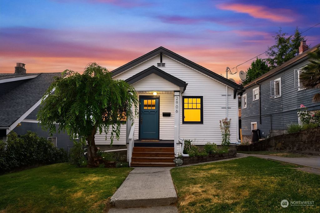 Photo of 2906 S Massachusetts, Seattle, WA 98144 (MLS # 2261643)